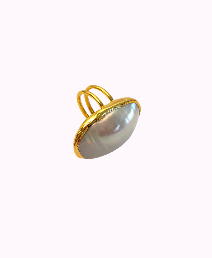 Anello Regolabile Placcato in Oro con Madreperla